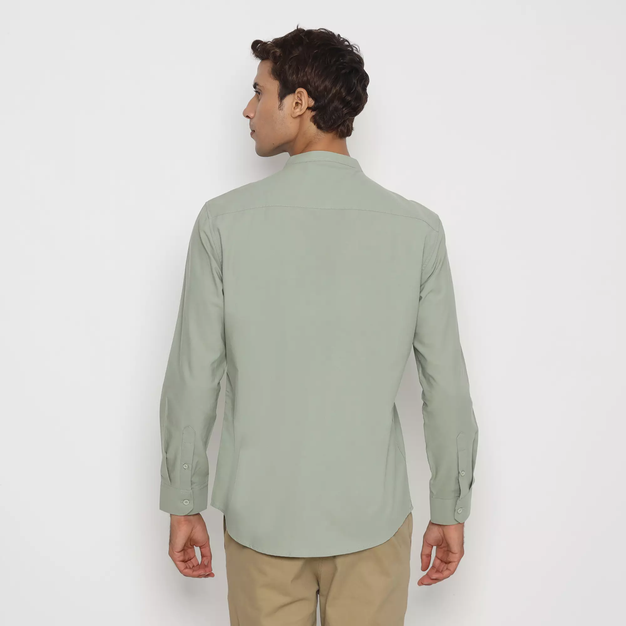 Platini Kemeja Koko Pria Lengan Panjang Katun Hijau Sage 961194