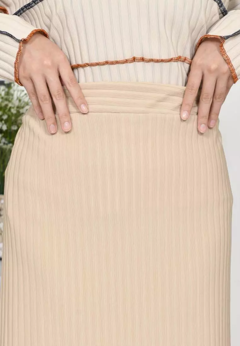 Alma Playfull Knit Skirt - Oat M18354 R24S4