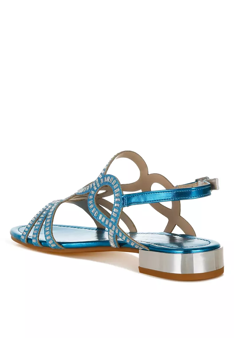 Sandal Datar Berlian Imitasi Detail Potongan Warna Biru Denim