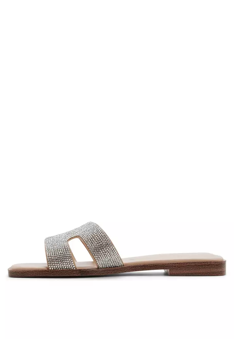 Itsandal Sandals