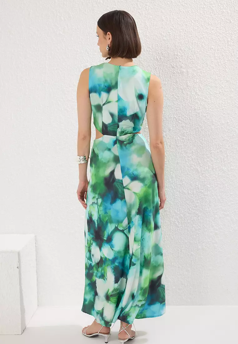 Green Batik Cut Out Flounce Maxi Woven Dress TWOSS21EL3578