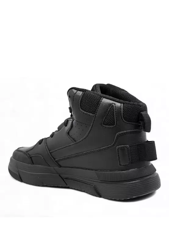 Men Slip On Faux Leather Round Toe Lifestyle Sneakers - 250121100