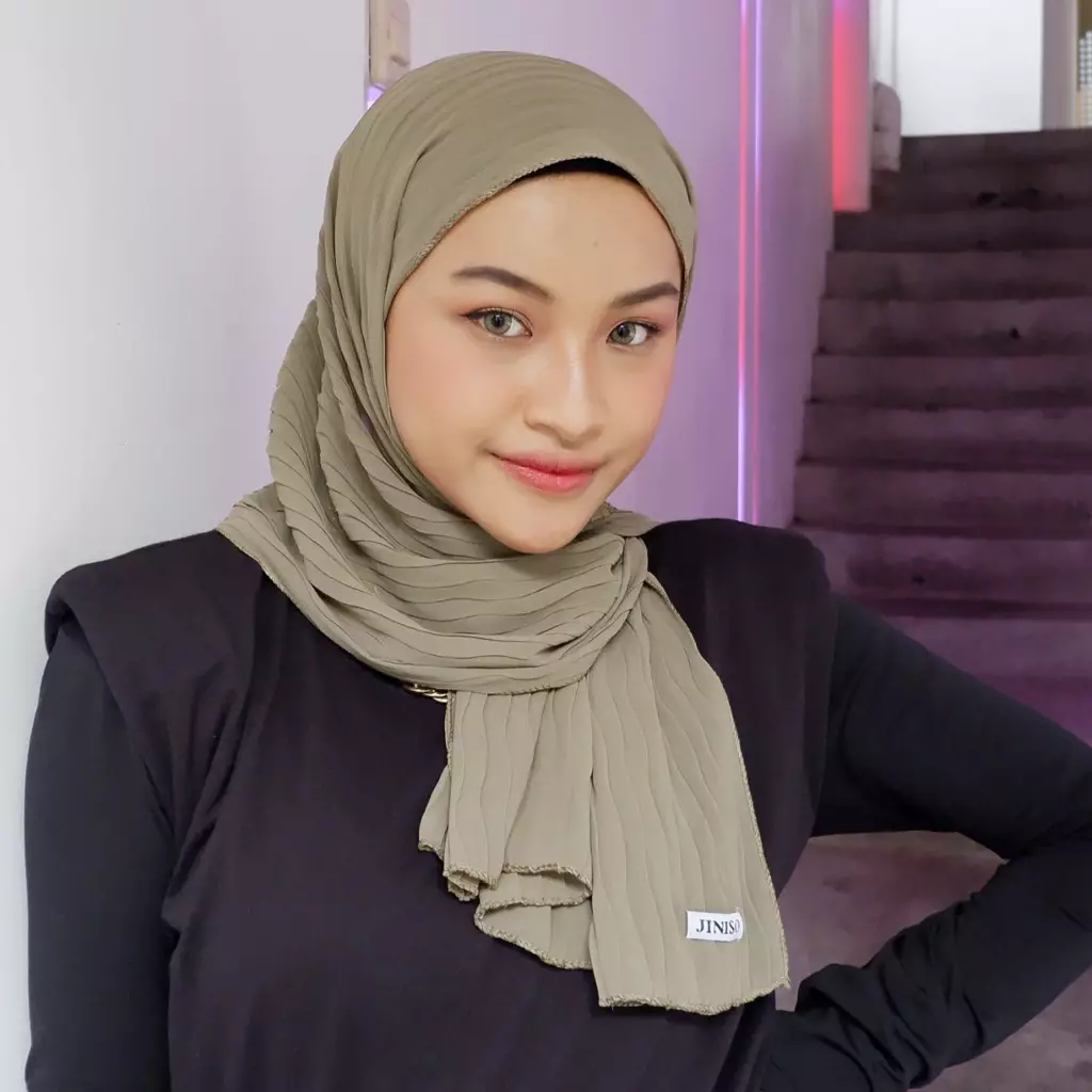 AURA Active Hijab Pashmina Full Plisket Wave