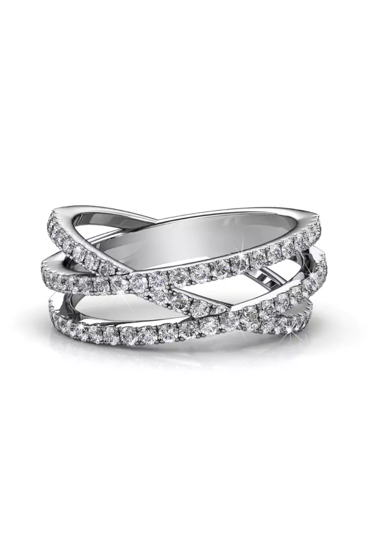 White gold top swarovski ring