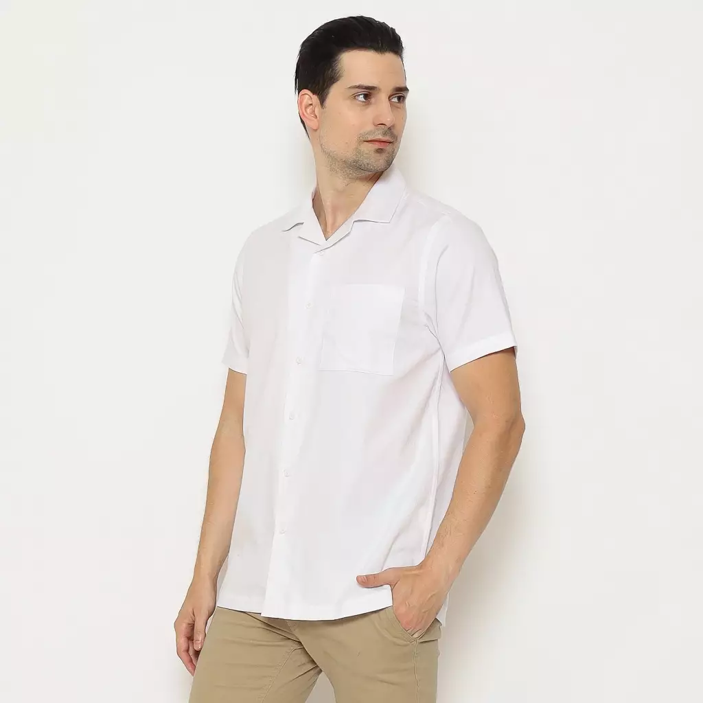 AMK Kemeja Pria Lengan Pendek SHS YUTAKA S/S White