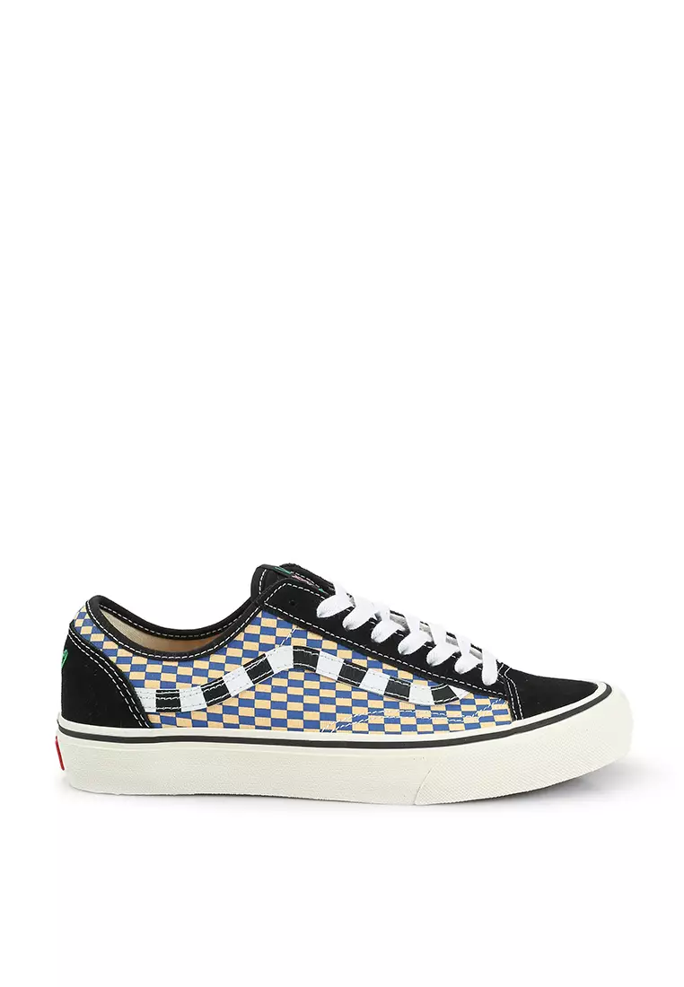 vans 36 decon checkerboard