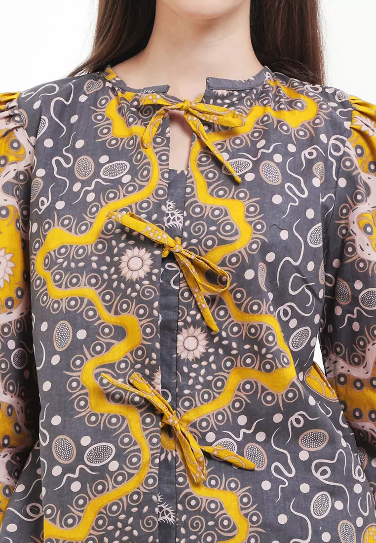 Biyanti Blouse Batik