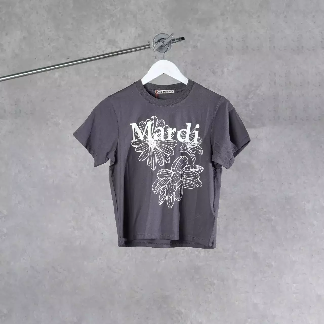Kaos MARDI MERCREDI TRIO FLOWER CREAM GREY TSHIRT 100% ORIGINAL