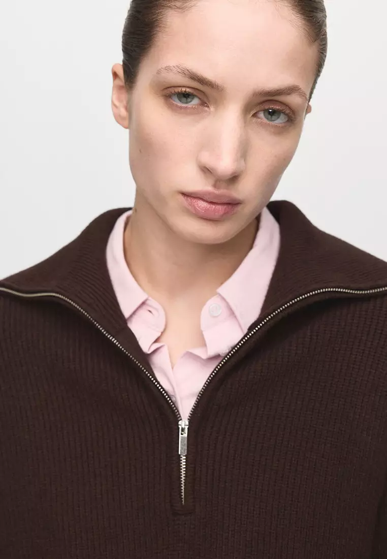 Sweater With Contrasting Zip Collar