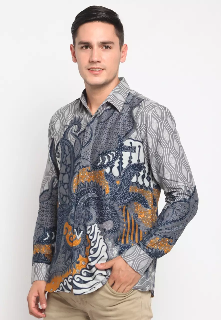 Sakra Biru Kemeja Batik Pria Premium Slimfit Modern Lengan Panjang