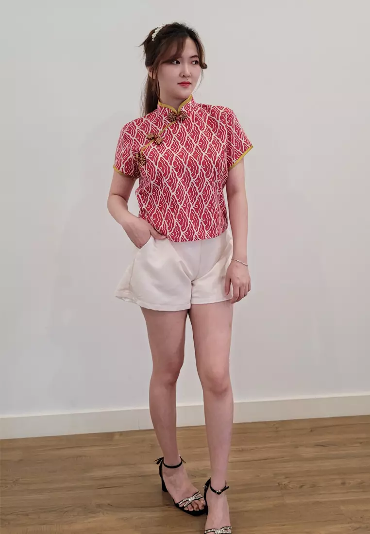 Ivory Cheongsam Top in Red Stamped Batik