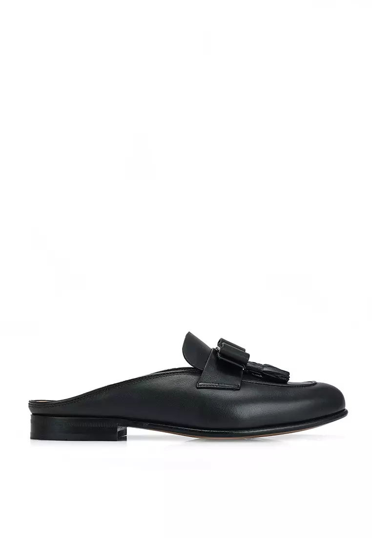 Mules ferragamo store