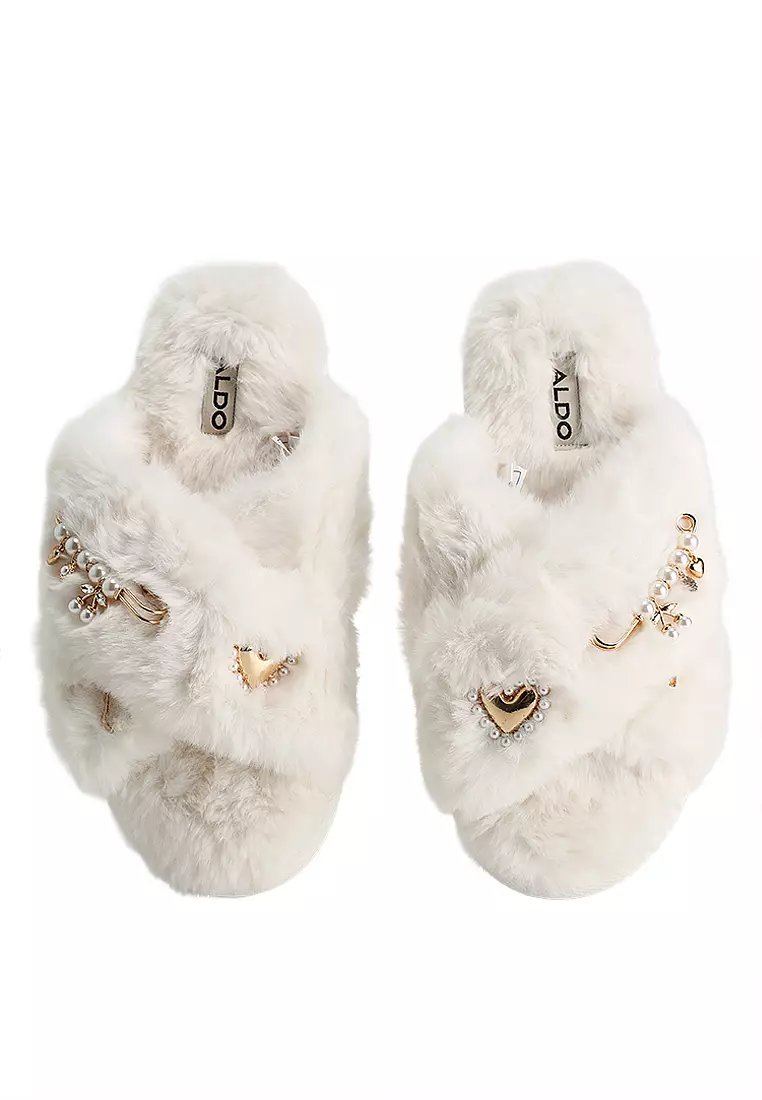 Snowkissedcharm Sandals