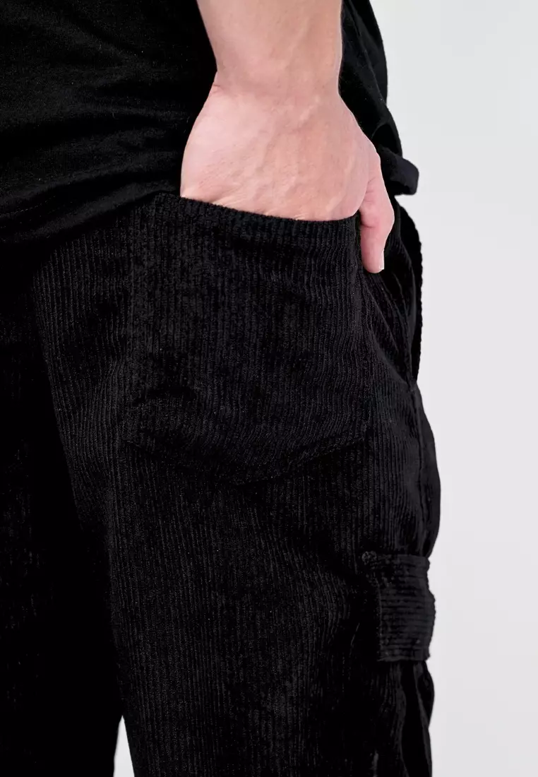 Ryusei Celana Cargo Corduroy Panjang Hitam Wide Fit Premium Casual Look
