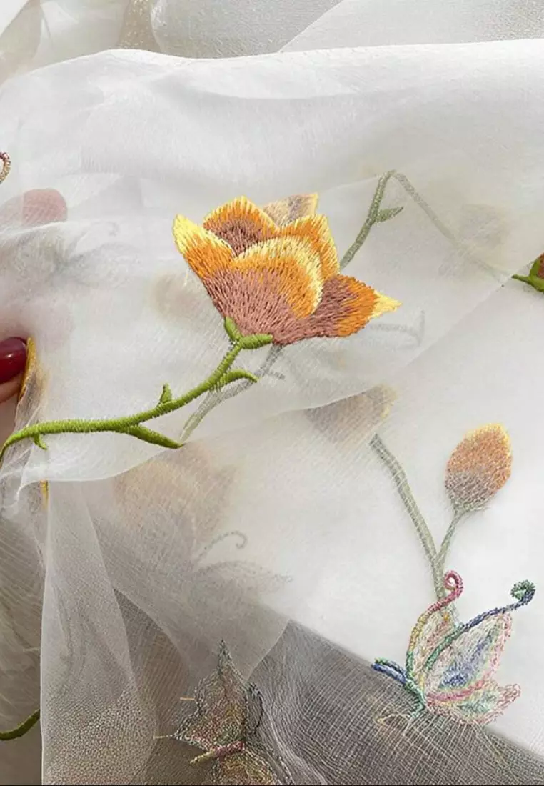 Aksesoris Wanita Golden Thread Tulip Embroidery Flowery Silk Shawl Syal Sutra Wanita White