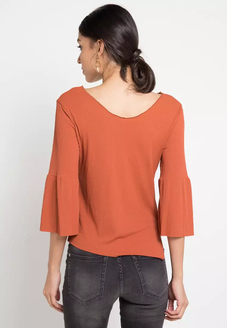 U-Neck Blouse