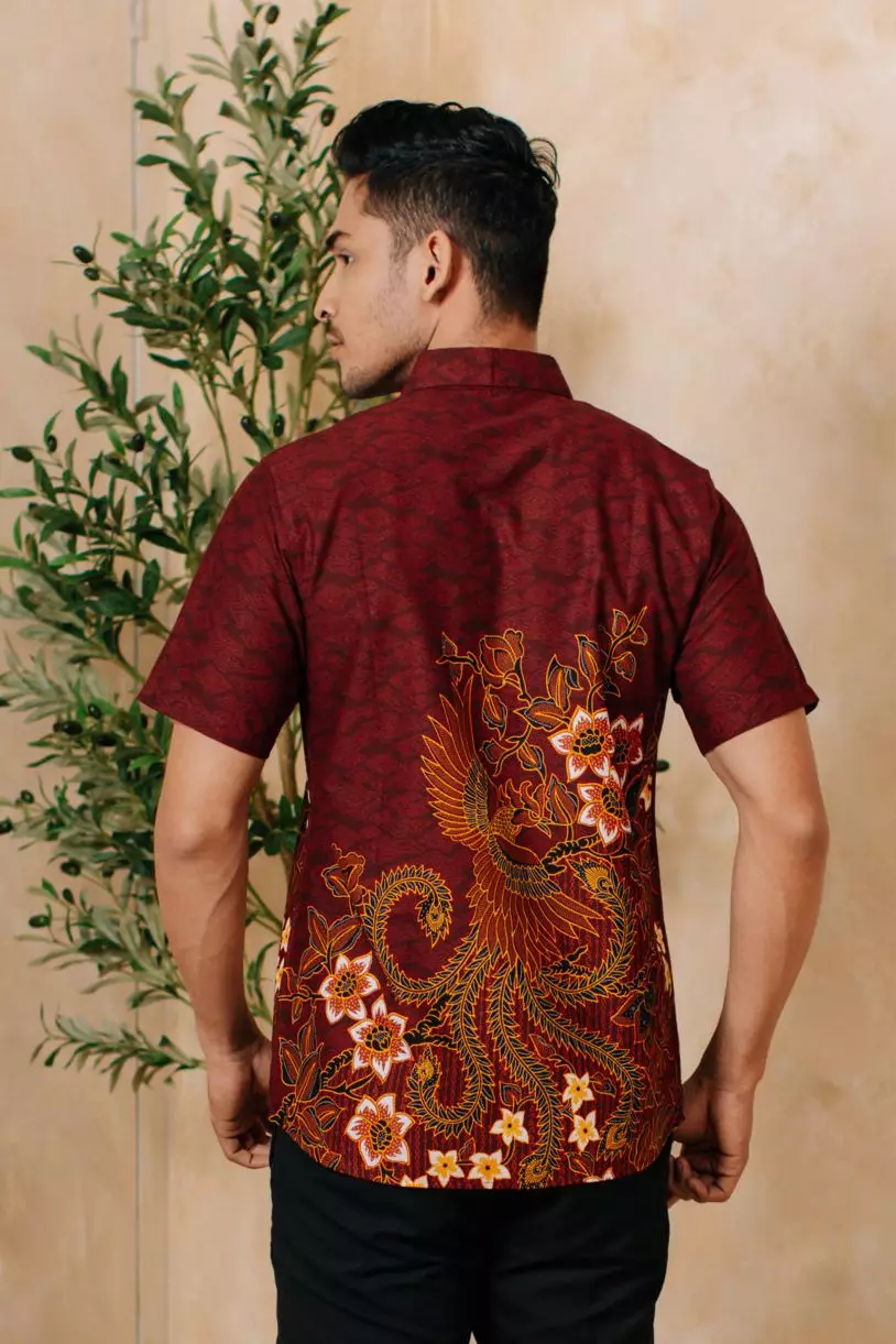 Anvaya Maroon Kemeja Pria  Pendek Slim Fit