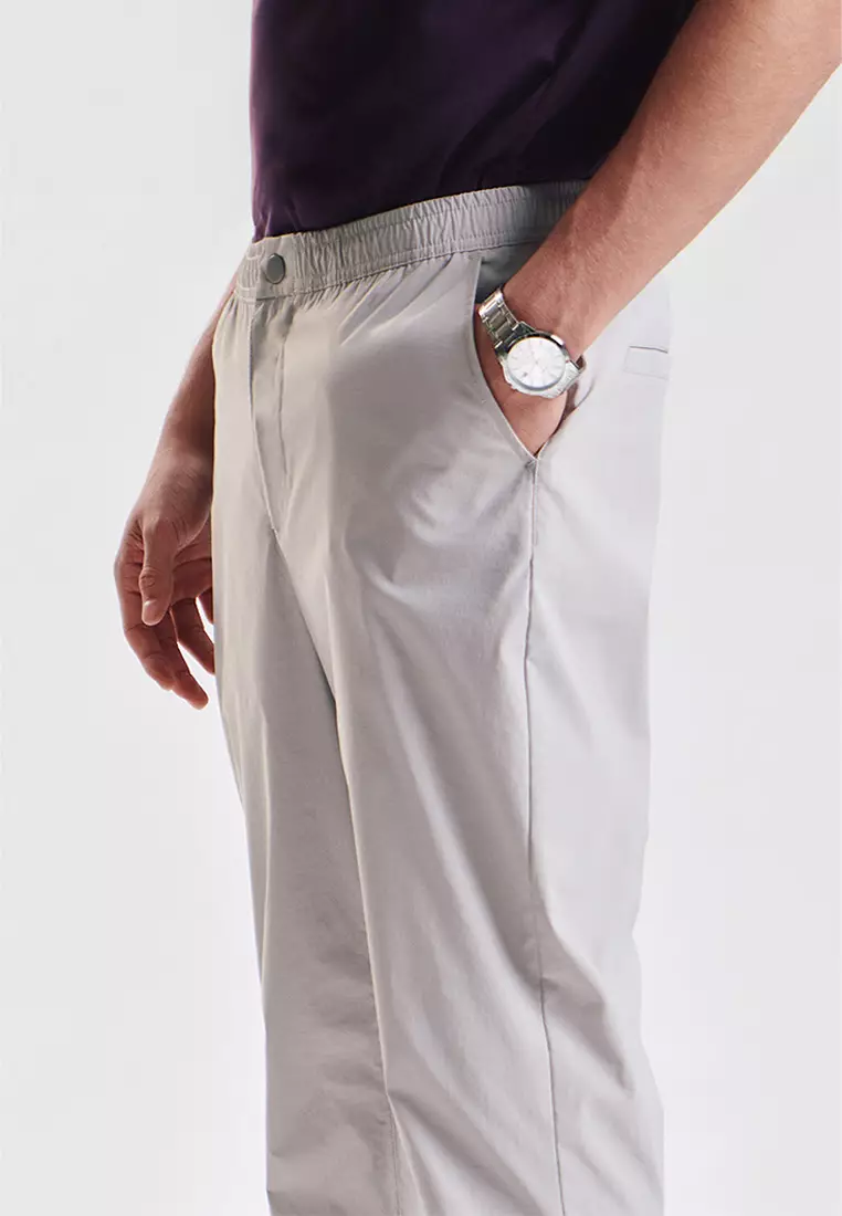Essentials Lite Move Slim Fit Pants