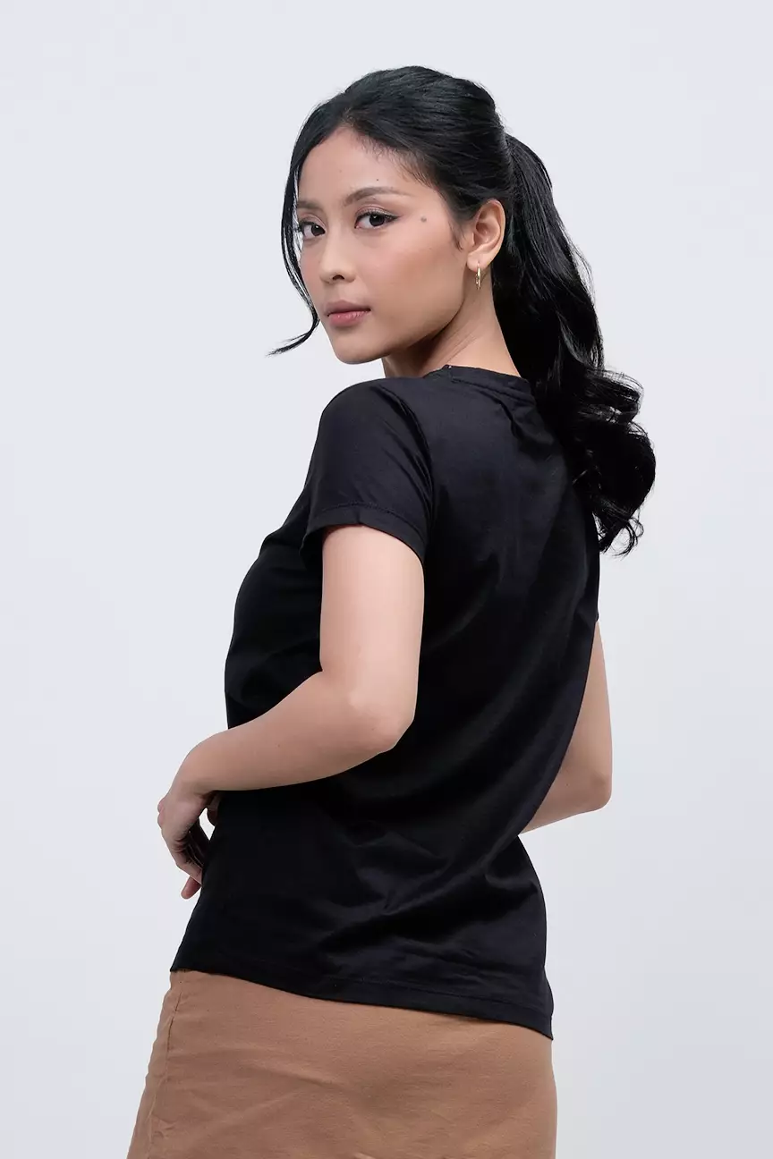 Kaos Wanita Rowena Black