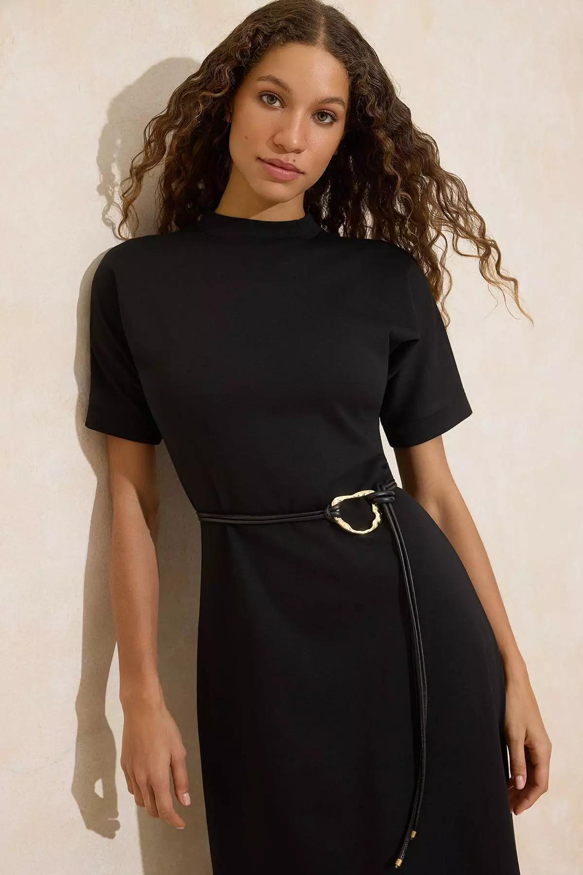 Black A-Line/Bell Form Mock Neck Short Sleeve Belted Midi Interlock Knitted Dress Twoss26El19