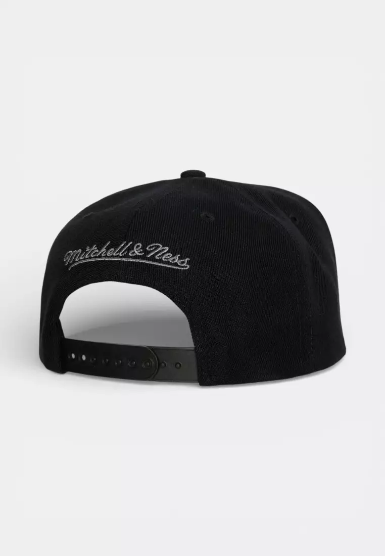 Brooklyn Nets Team 2 Tone 2.0 Snapback Cap