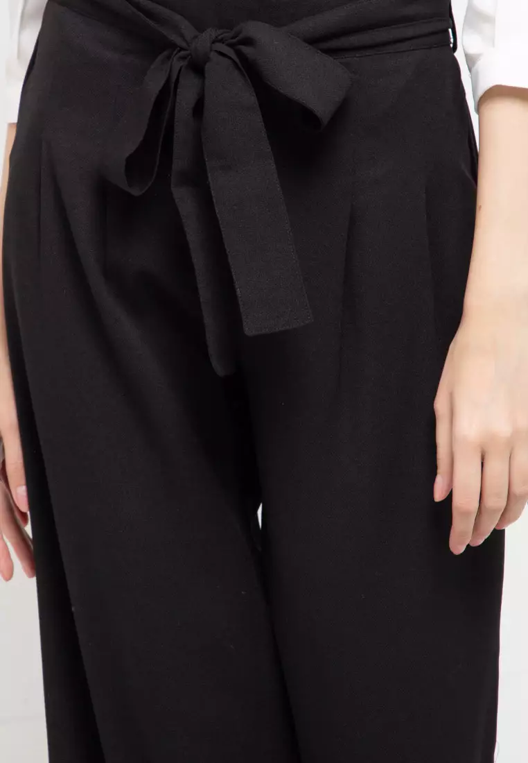 Aria Pants In Black W/ Belt