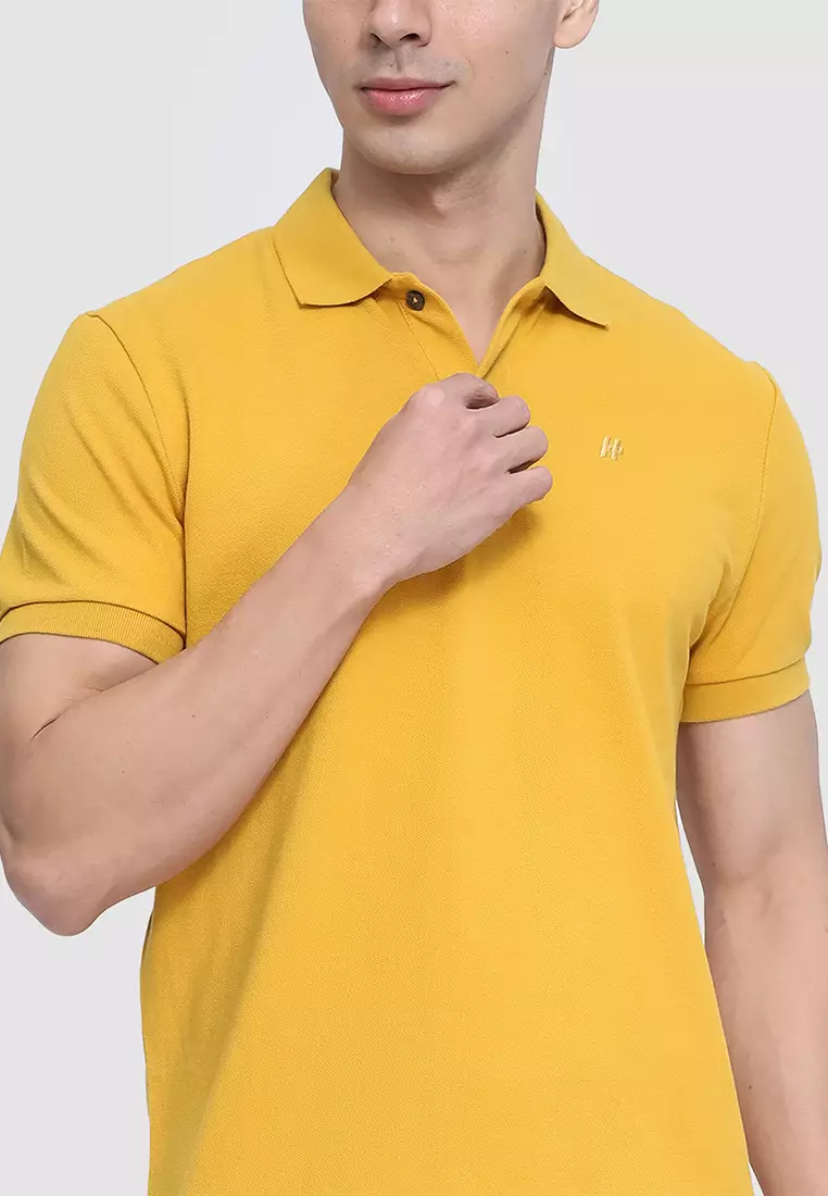Solid Cotton Pique Polo Shirt in Regular Fit