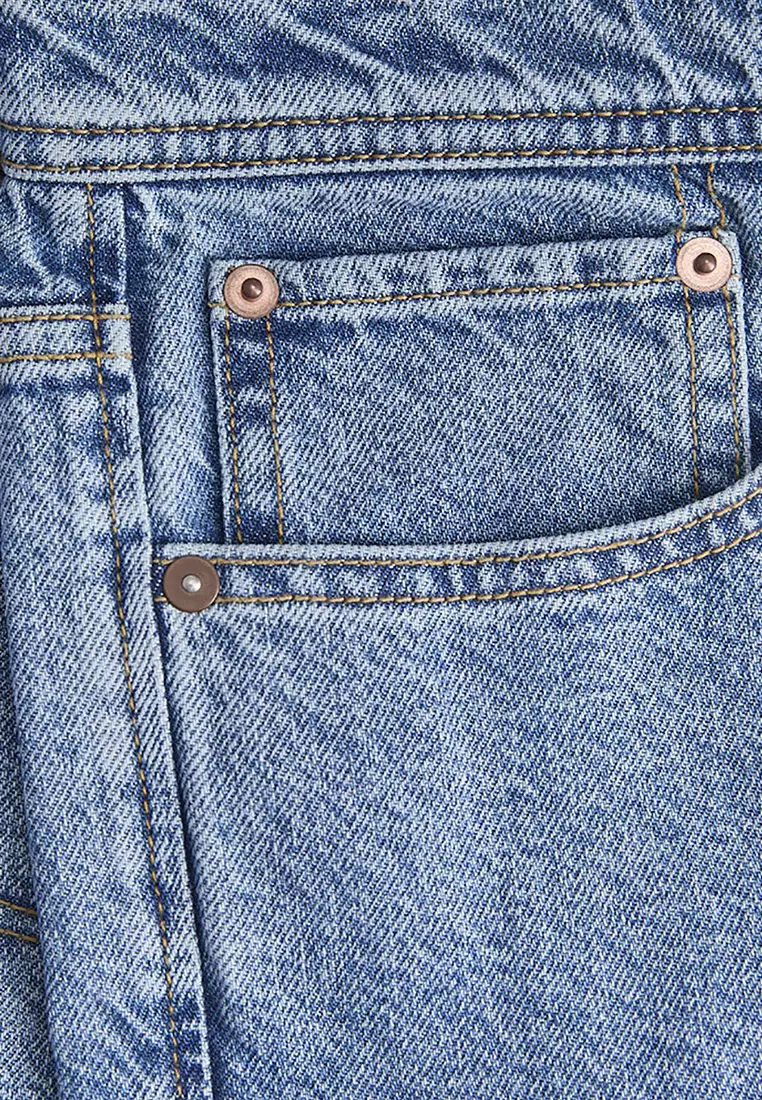 Relaxed Fit Jeans