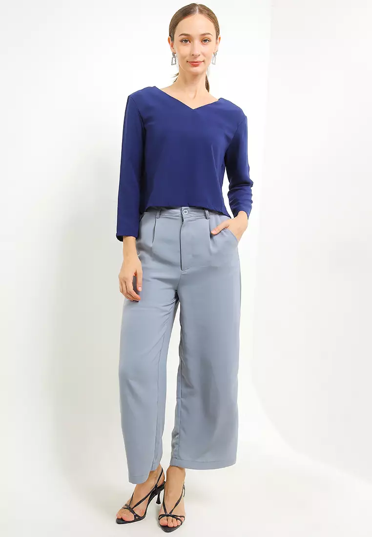 V-Neck Flowey Long Sleeve Blouse