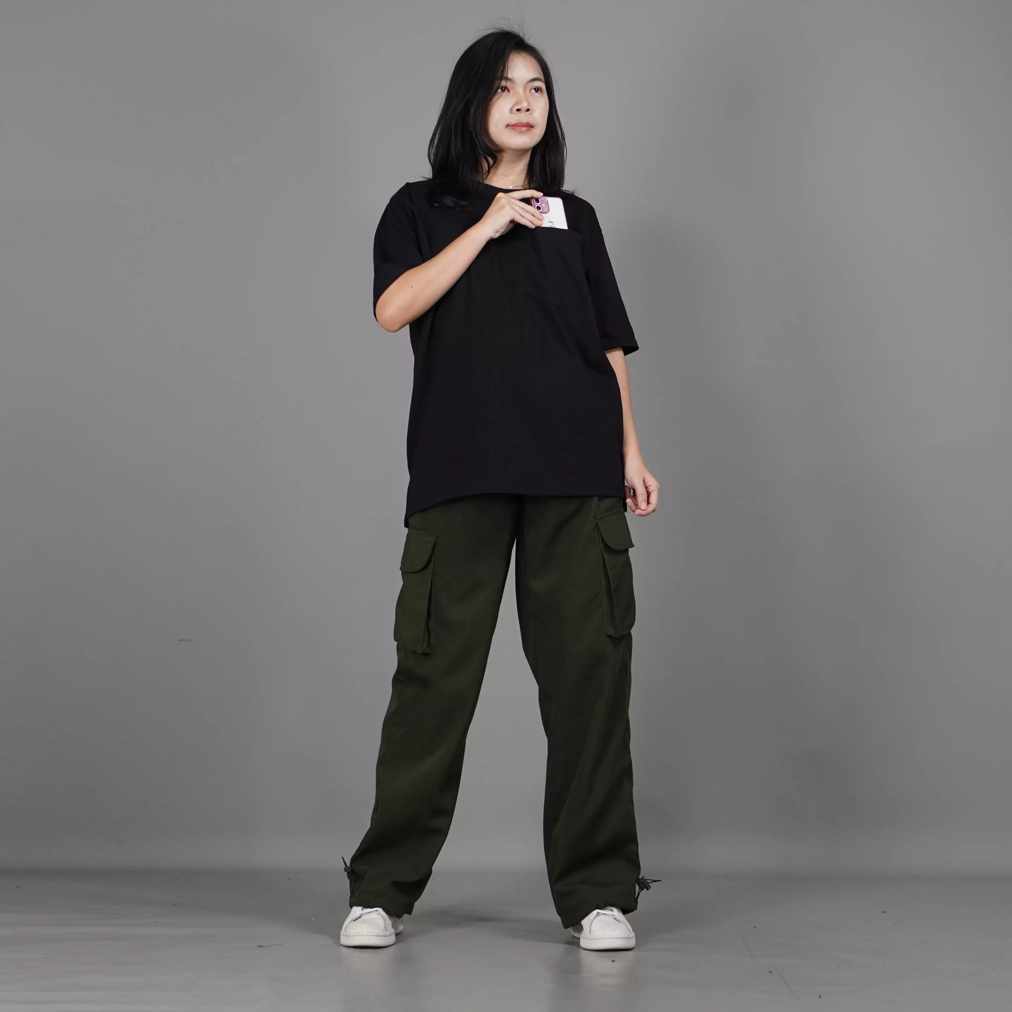  DANIELA Kaos Hitam Polos Black TShirt Kaos Katun Oversize TShirt - HITAM