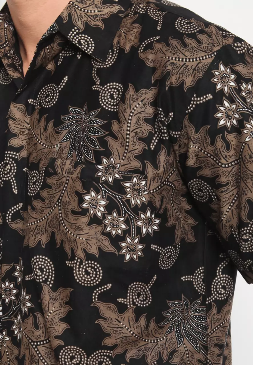 Kemeja Batik Pria Premium Slimfit Elegant Modern Lengan Pendek Aswatama