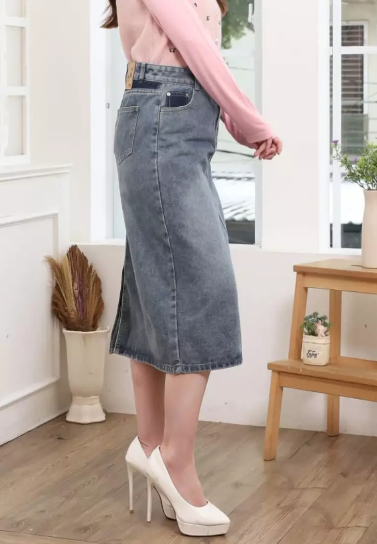 Miguela Midi Skirt in Blue