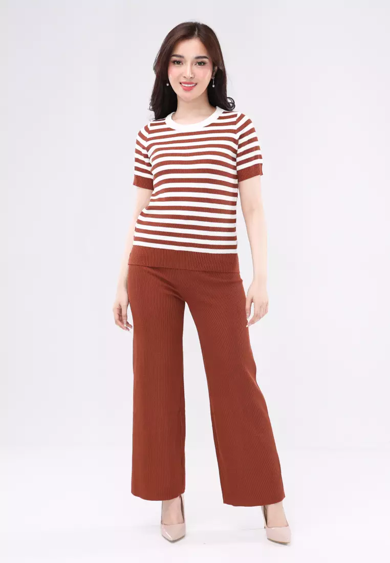 Knitted Short Sleeves Blouse/Pants