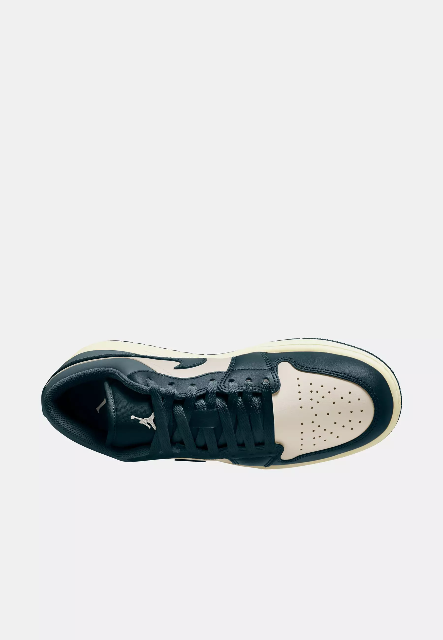 Buy Jordan Air 1 Low Men's Shoes 2026 Online | ZALORA Philippines