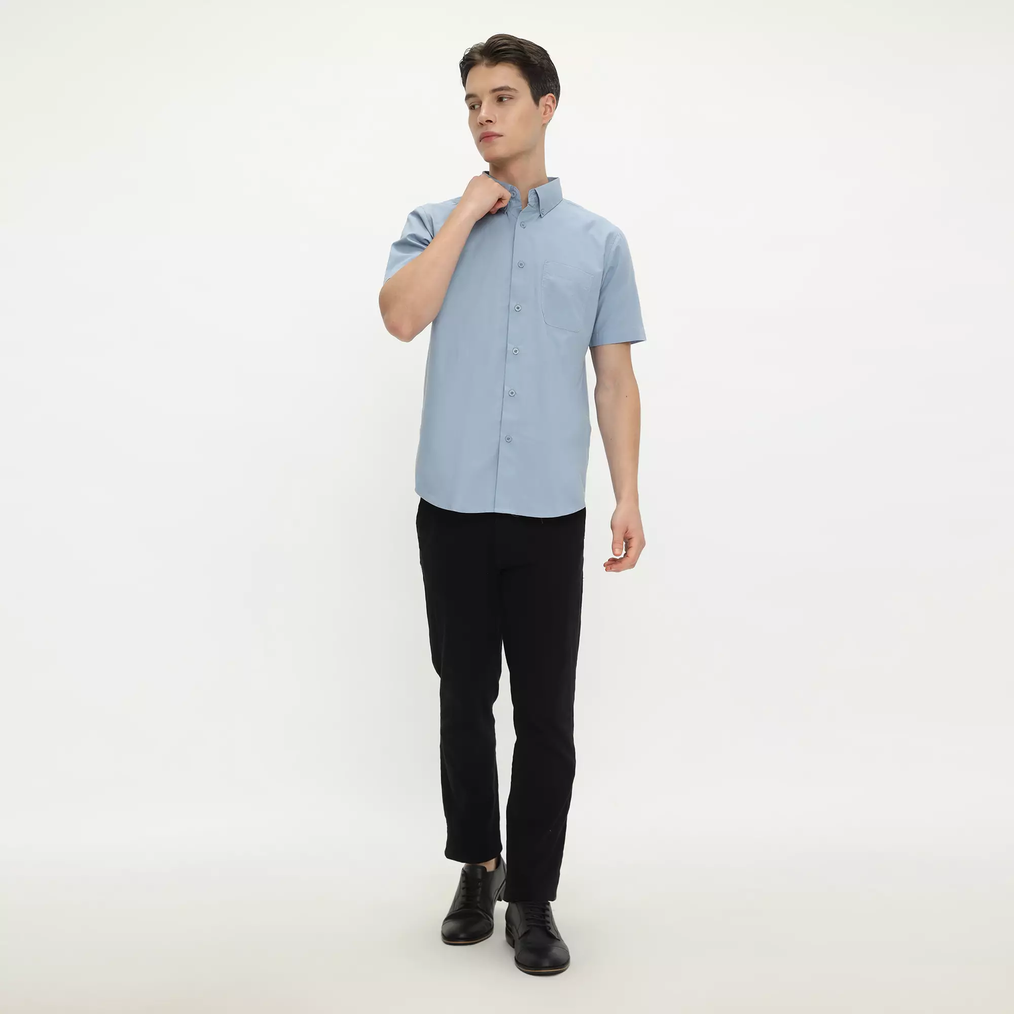 Platini Kemeja Pria Polos Lengan Pendek Katun Light Blue 63187