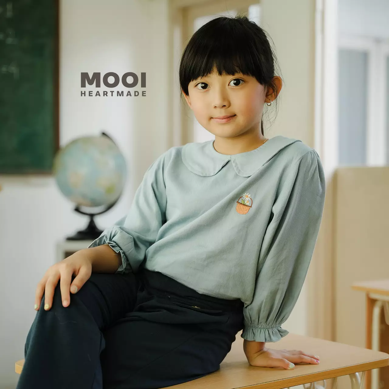 Mooi Atasan Anak Perempuan Ruby Shirt - White