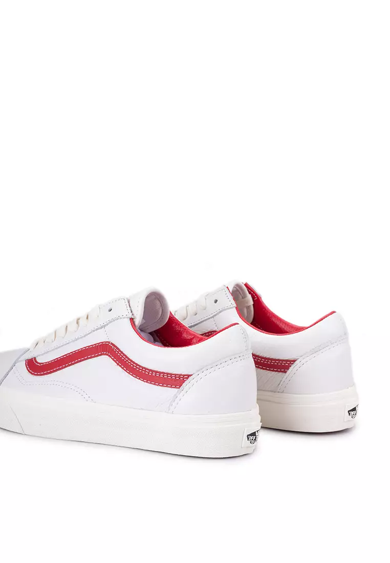 Red sole sale vans