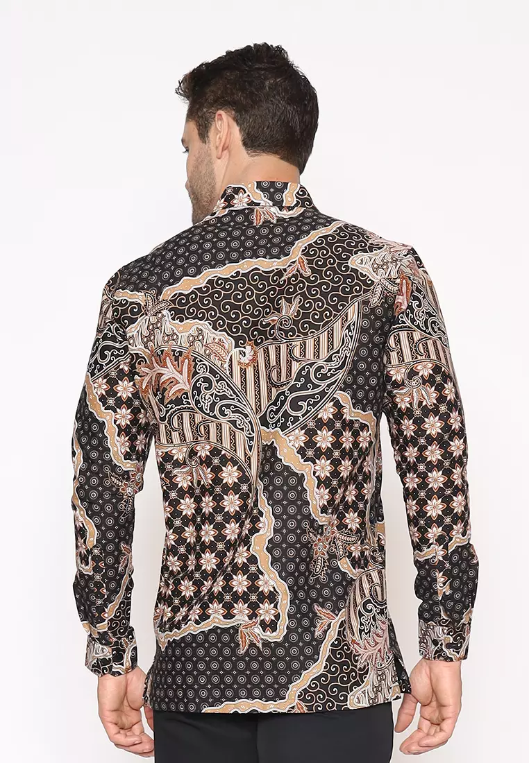 MAGINOT DAYA BROWN Batik Slim Fit Lengan Panjang