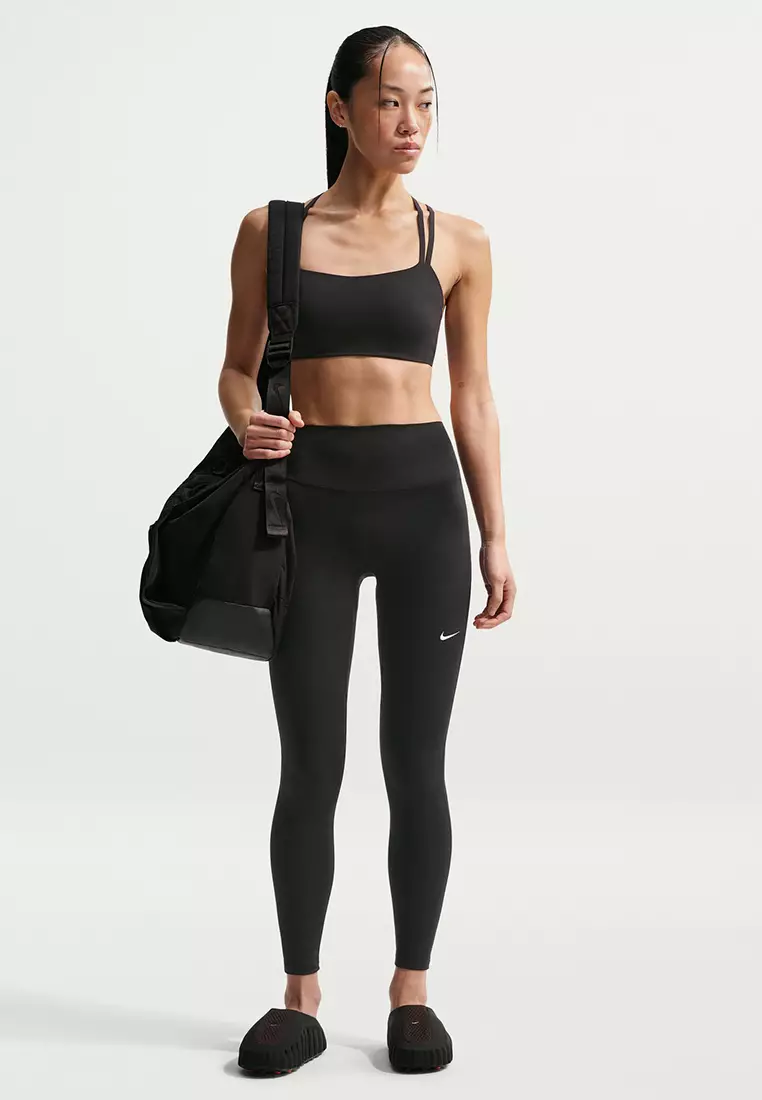 One High-Waisted 7/8 Leggings