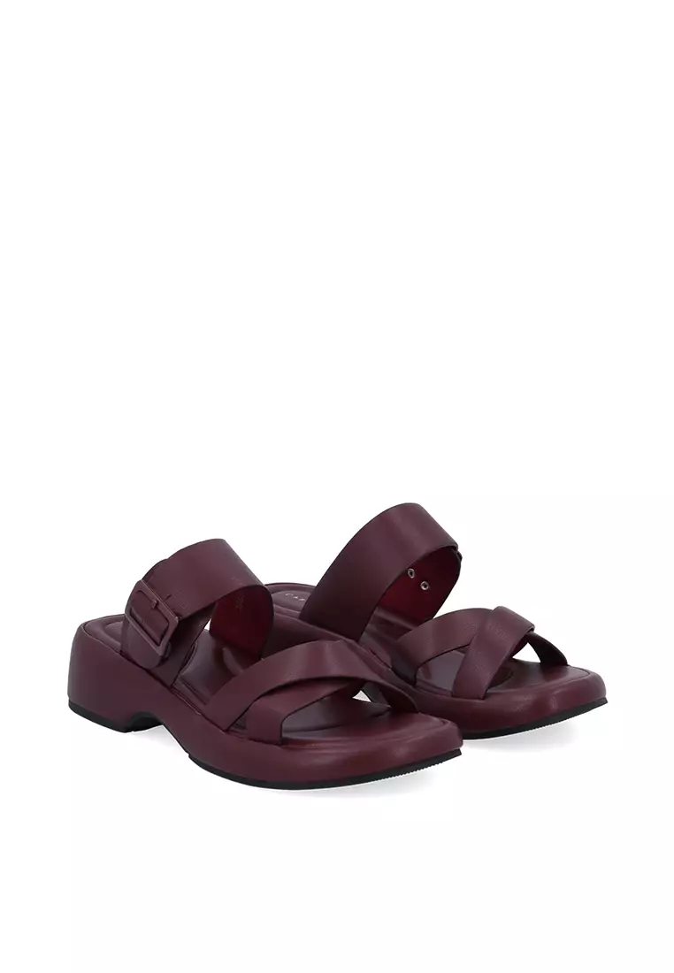 Maroon Tranquil Stride Sandals