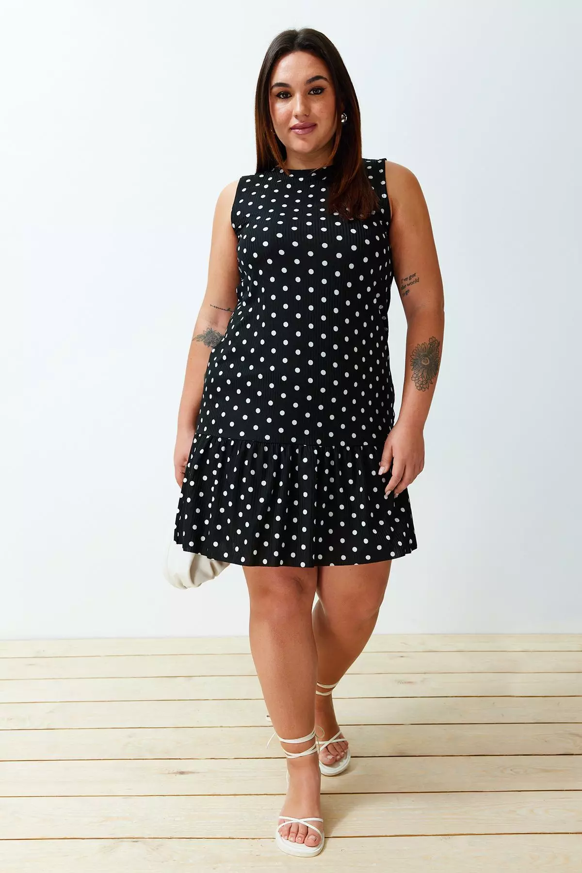 Plus Size Mini Sleeveless Dress