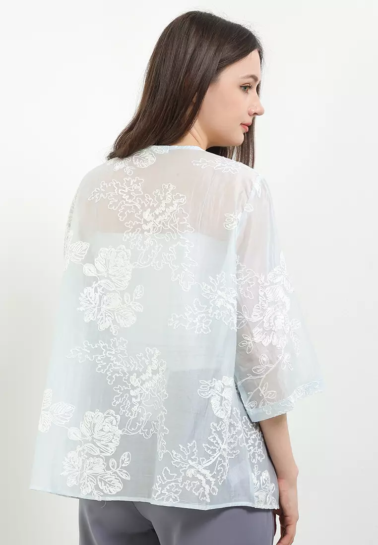 3/4 Sleeves Flo Emb Sheer Blouse W/ Jackitte Buttons