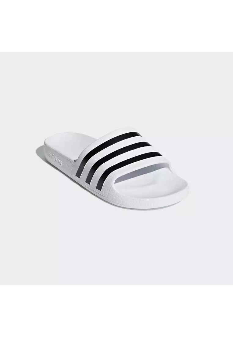 Adilette Aqua Slides