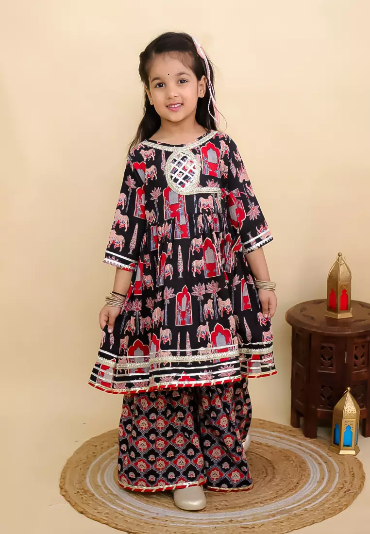 The Mom Store 女孩 Ragini Mudra Anarkali Kurta Sharara 套装 - 黑色