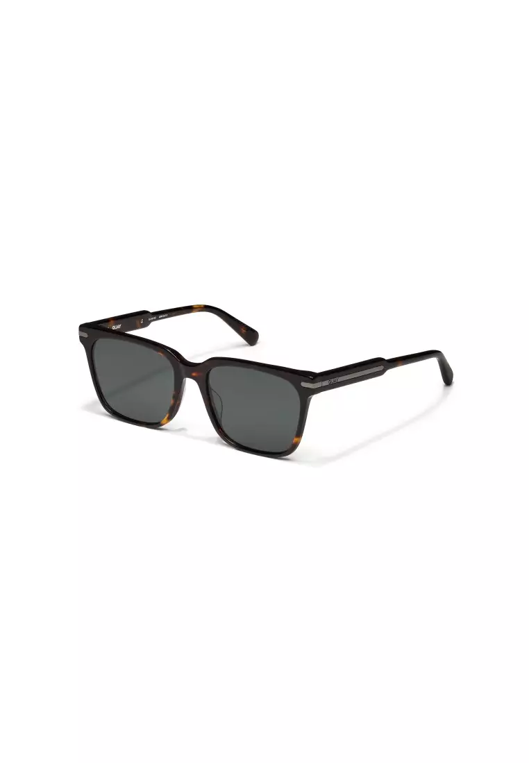 QUAY Recap Sunglasses - Dark Tort/Smoke