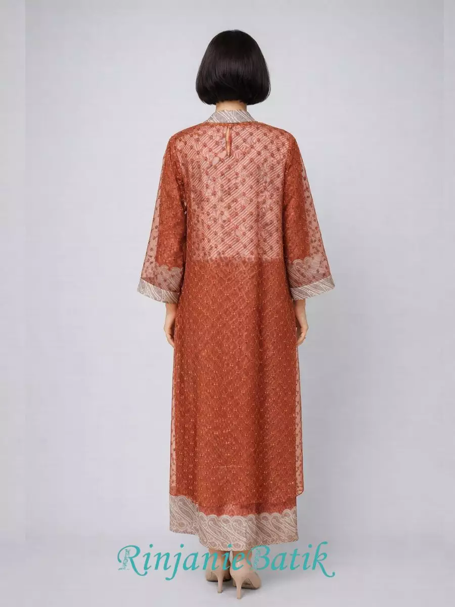 Rinjanie Batik - GMOT TC - Gamis Outer Raya Terracota - Batik Cap