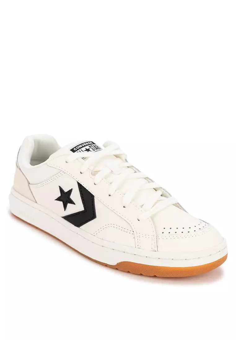 Discount on Converse  shoes - SKU: Pro Blaze Classic Ox Sneakers