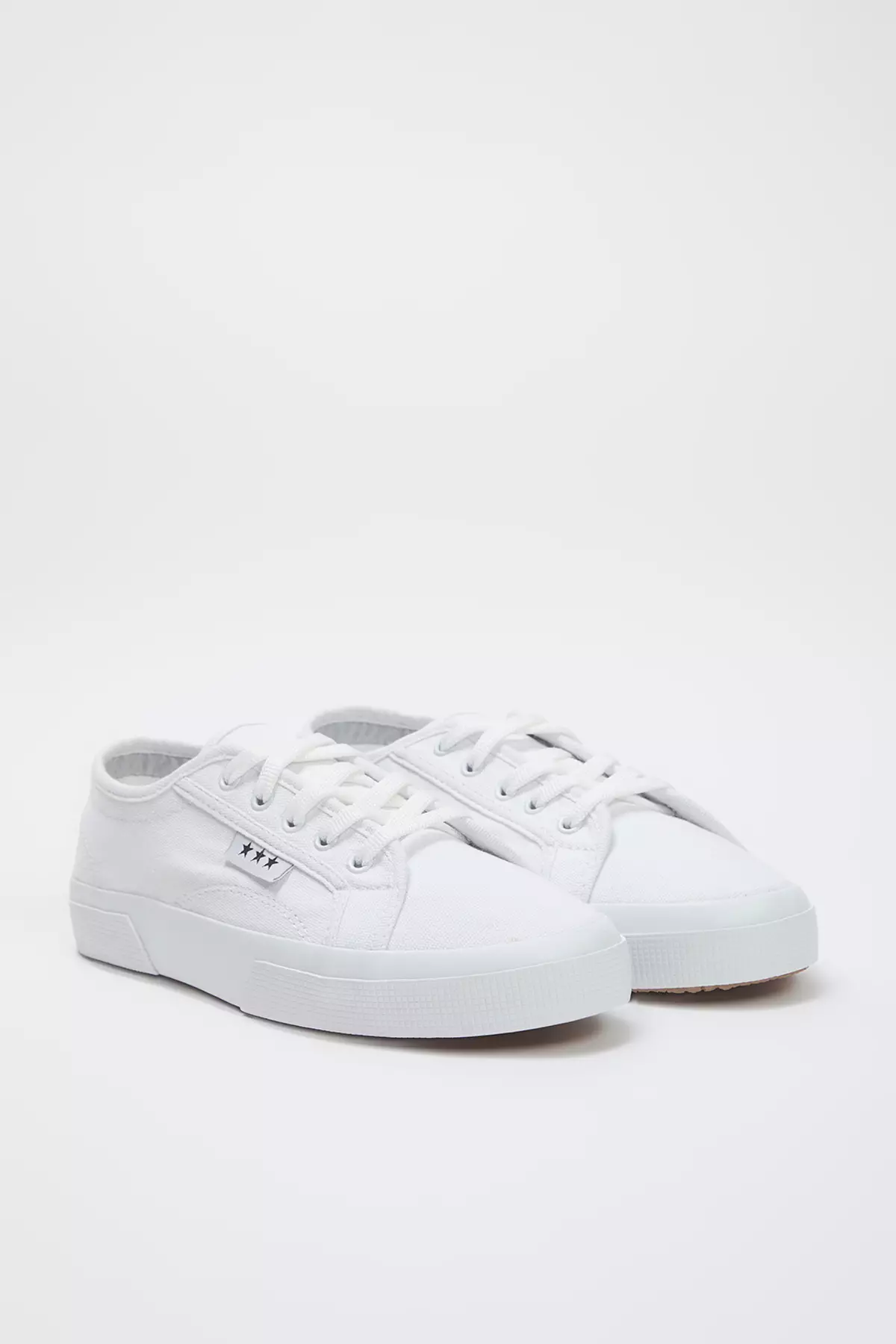 Lace-Up Flat Sole Sneakers