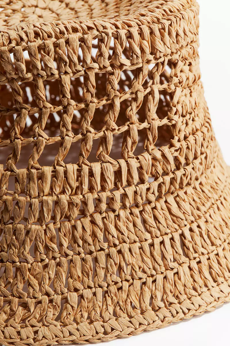 Straw bucket hat