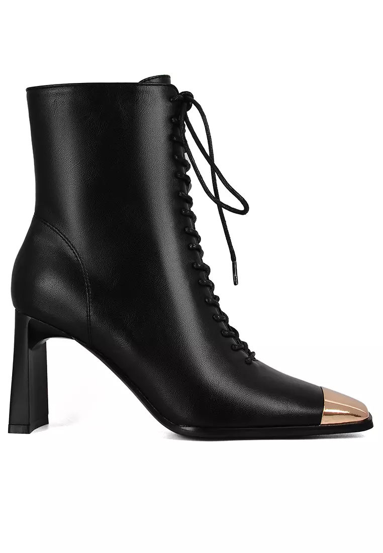 Discount on Twenty Eight Shoes  shoes - SKU: 7cm Square Toe Lace Up Ankle Boots Xj3750-2